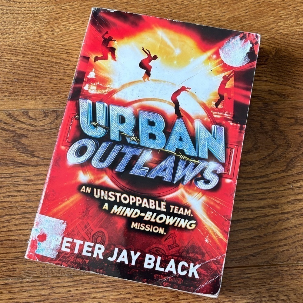 Urban Outlaws by: Peter Jay Black paperback book